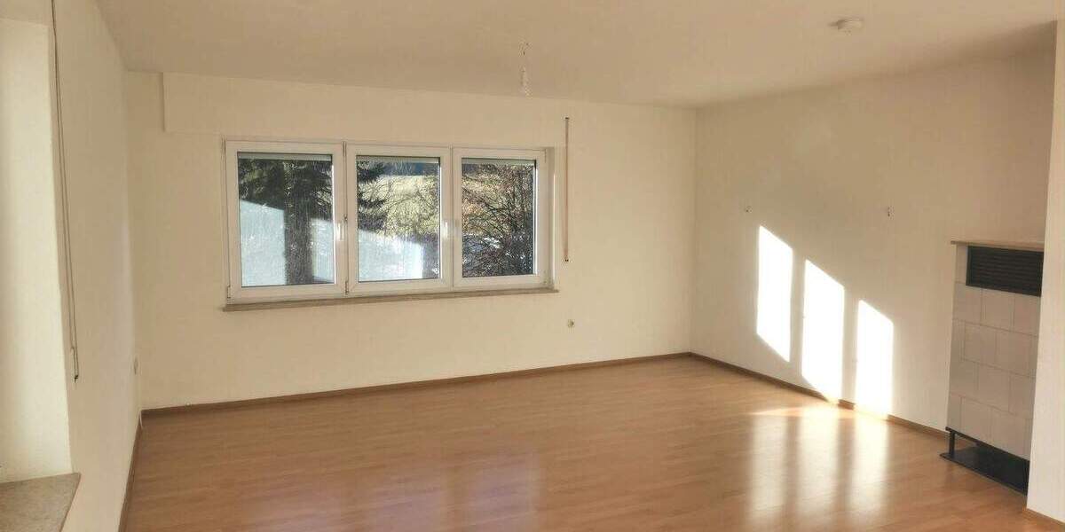 Mehrfamilienhaus, Wohnhaus Wehingen - 6 Zimmer, 138 m&sup2;, 349.000&euro; | Angebot:25771262