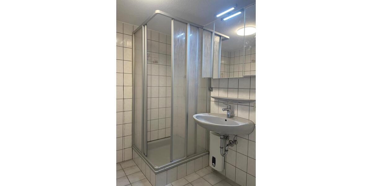 Etagenwohnung Eschbronn - 3 Zimmer, 67 m&sup2;, 580&euro; | Angebot:26588277