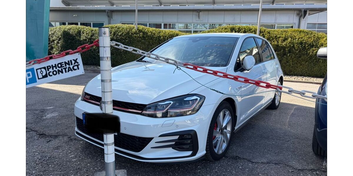 VW Golf 74.100 km 22.000 &euro; Villingen-Schwenningen 78048