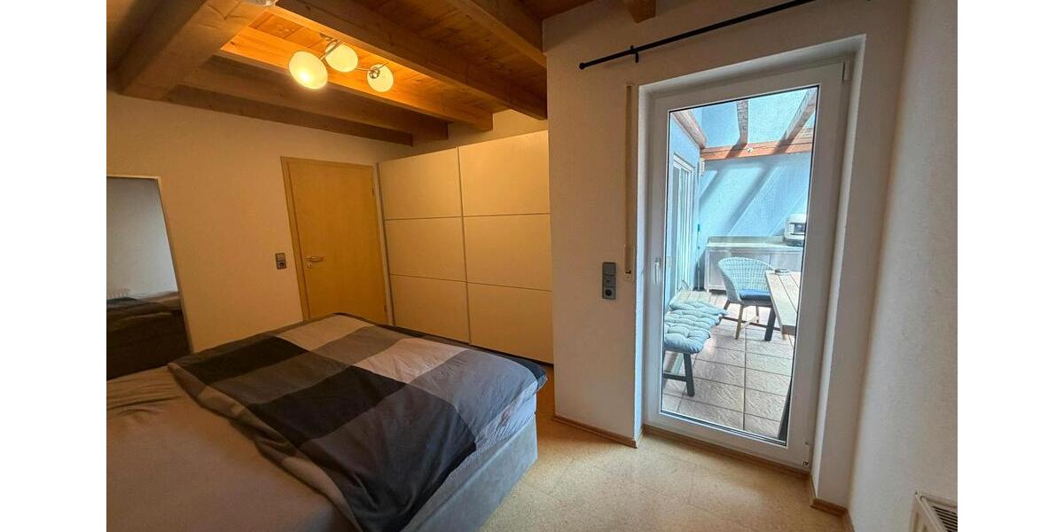 Etagenwohnung Schramberg - 3 Zimmer, 125 m&sup2;, 1.050&euro; | Angebot:26626702