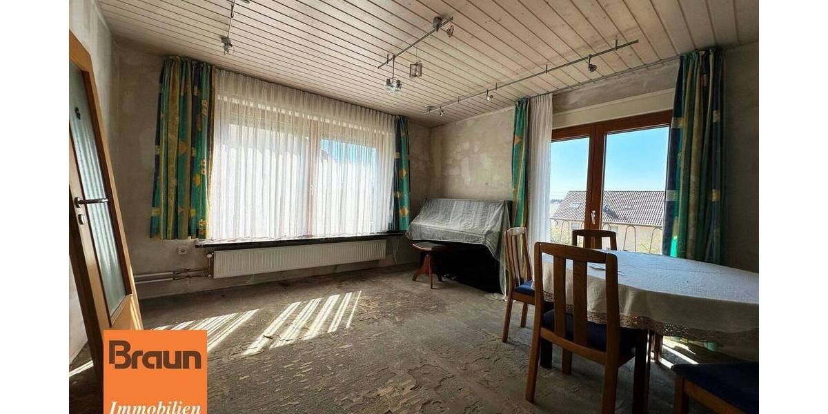 Mehrfamilienhaus, Wohnhaus Villingen-Schwenningen Schwenningen - 8 Zimmer, 202 m&sup2;, 369.000&euro; | Angebot:26243099
