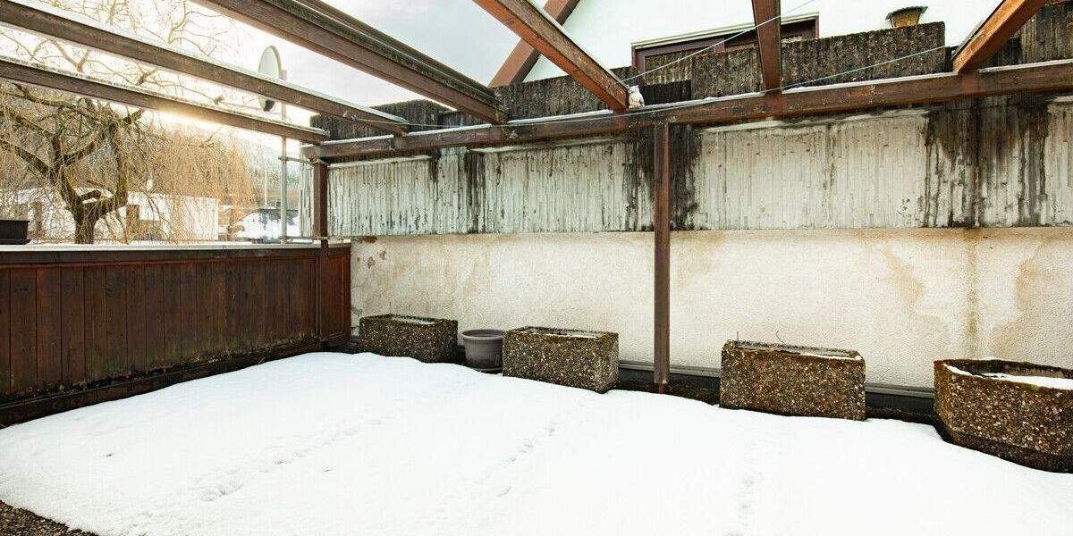 Mehrfamilienhaus, Wohnhaus Titisee-Neustadt Neustadt - 8 Zimmer, 152 m&sup2;, 399.000&euro; | Angebot:25797708