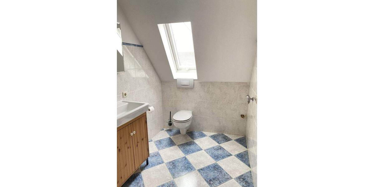 Doppelhaushälfte Spaichingen - 7 Zimmer, 159 m&sup2;, 324.000&euro; | Angebot:25772120