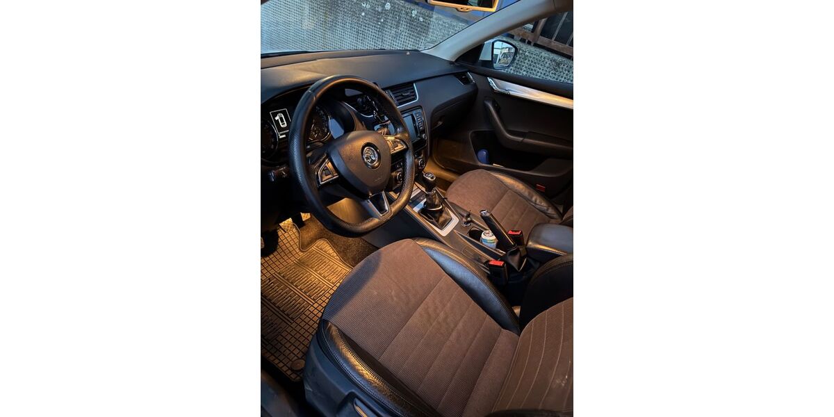Skoda Octavia 288.500 km 9.000 &euro; Dietingen 78661