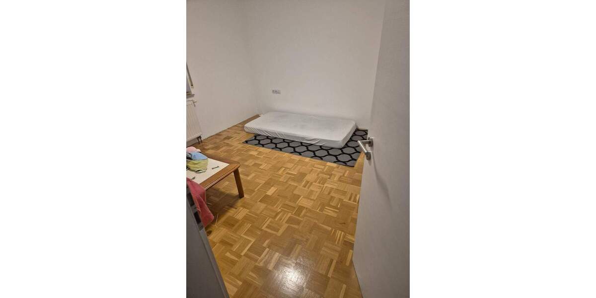Etagenwohnung Wellendingen - 3 Zimmer, 90 m&sup2;, 950&euro; | Angebot:25678973