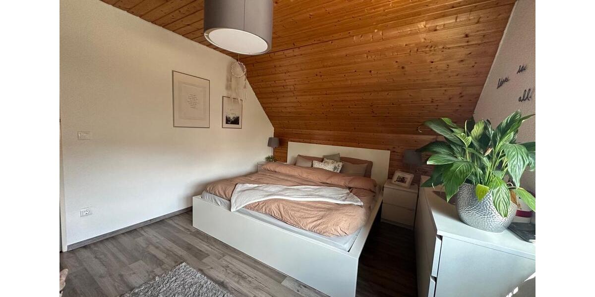 Dachgeschoßwohnung Bad Dürrheim - 4 Zimmer, 72 m&sup2;, 200.000&euro; | Angebot:26136900
