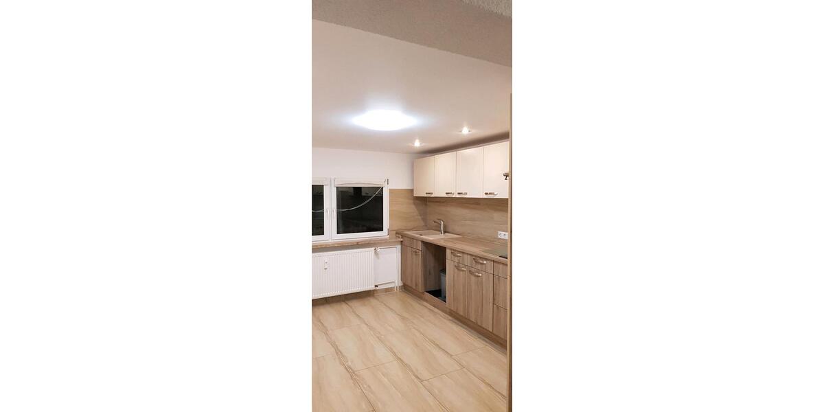 Dachgeschoßwohnung Unterkirnach - 3 Zimmer, 62 m&sup2;, 140.000&euro; | Angebot:26649424