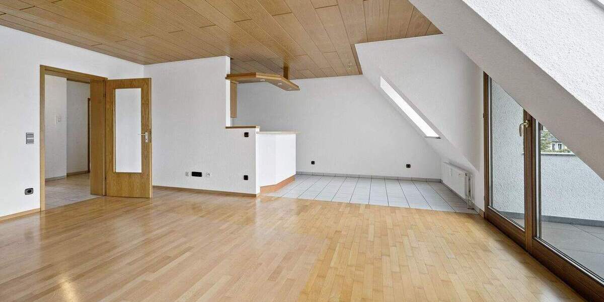 Etagenwohnung Tuttlingen - 5 Zimmer, 104 m&sup2;, 219.000&euro; | Angebot:25879626