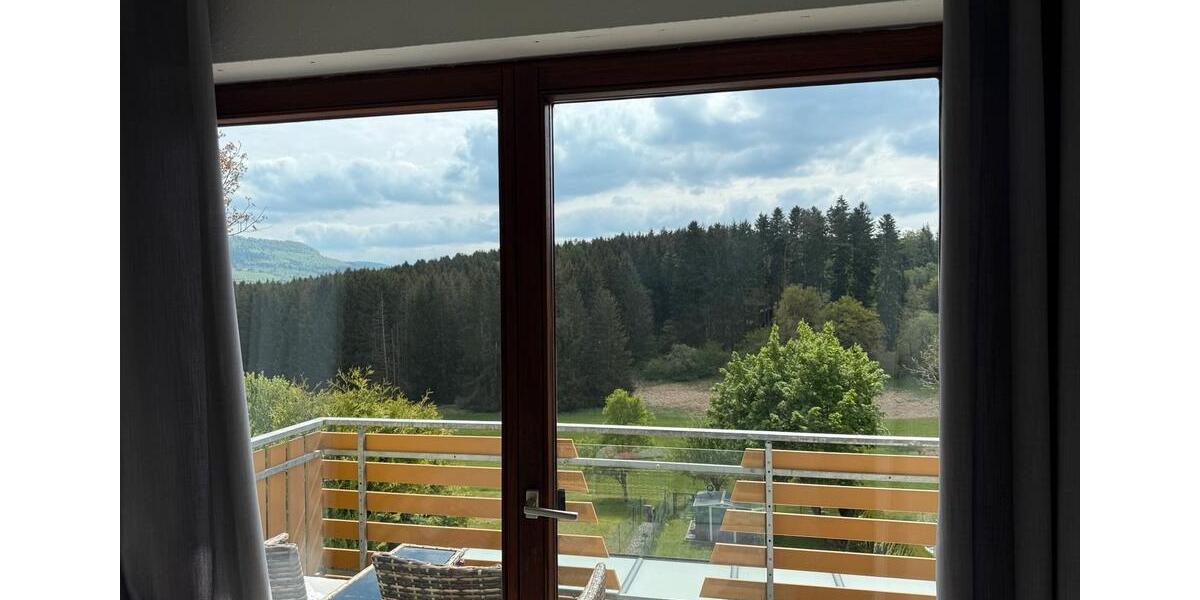 Doppelhaushälfte Aldingen - 7 Zimmer, 170 m&sup2;, 410.000&euro; | Angebot:25312664