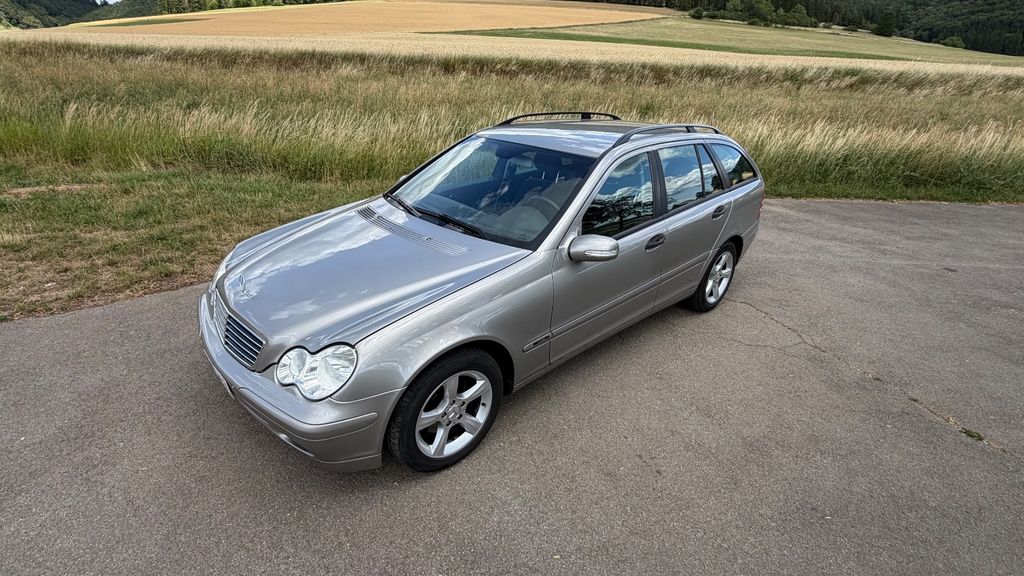 Mercedes-Benz C 200 275.000 km 2.499 &euro; Hüfingen 78183
