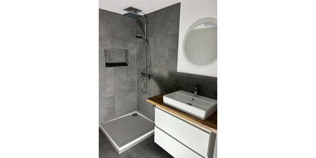 Dachgeschoßwohnung Schramberg - 2.5 Zimmer, 75 m&sup2;, 700&euro; | Angebot:25972424