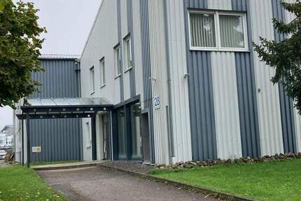 Gewerbeobjekt Villingen-Schwenningen Villingen - 8 Zimmer, 350 m&sup2;, 2.275&euro; | Angebot:25669185