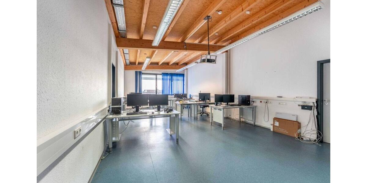Gewerbeobjekt Villingen-Schwenningen Schwenningen - 3.332&euro; | Angebot:26235466