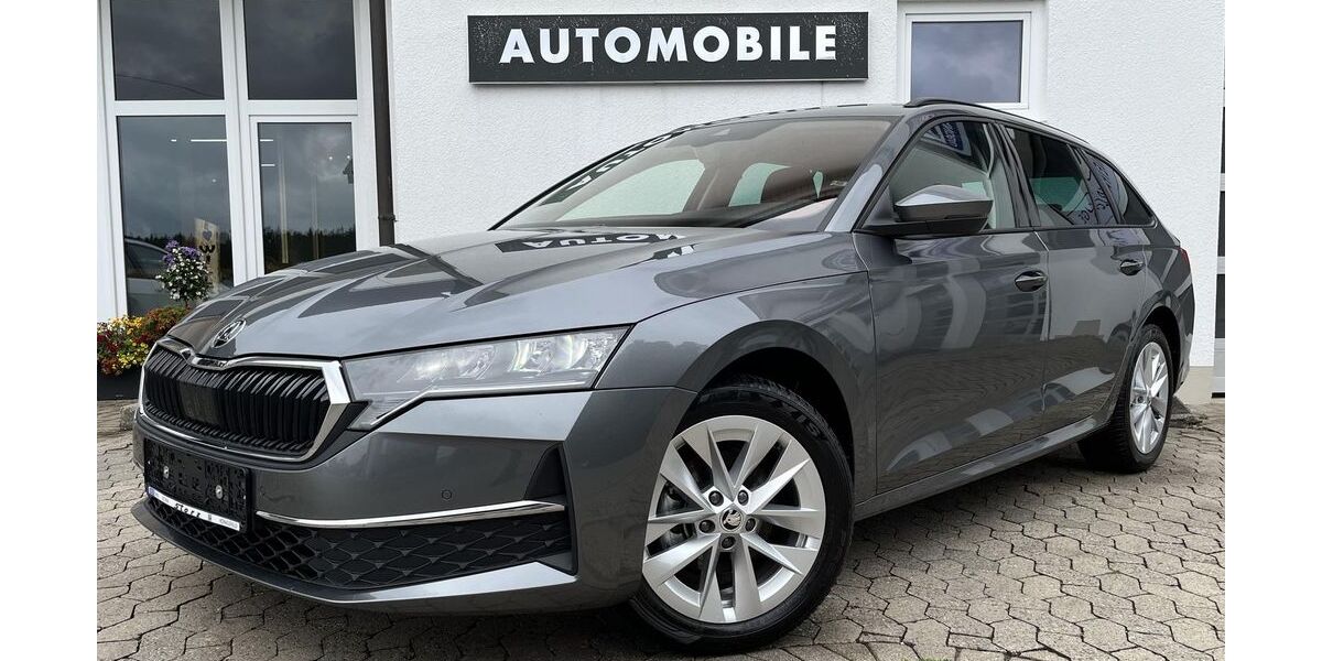 Skoda Octavia 8.200 km 28.979 &euro; Königsfeld 78126