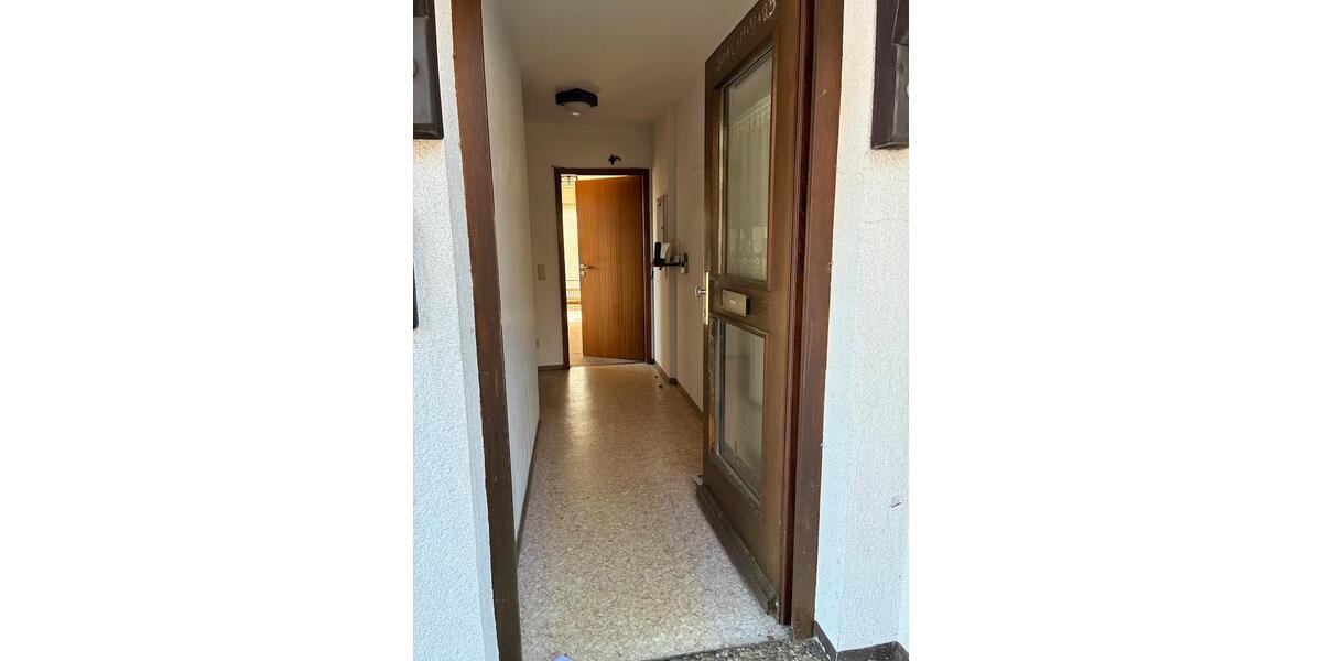 Reihenhaus Tuttlingen - 5.5 Zimmer, 110 m&sup2;, 289.000&euro; | Angebot:25843671