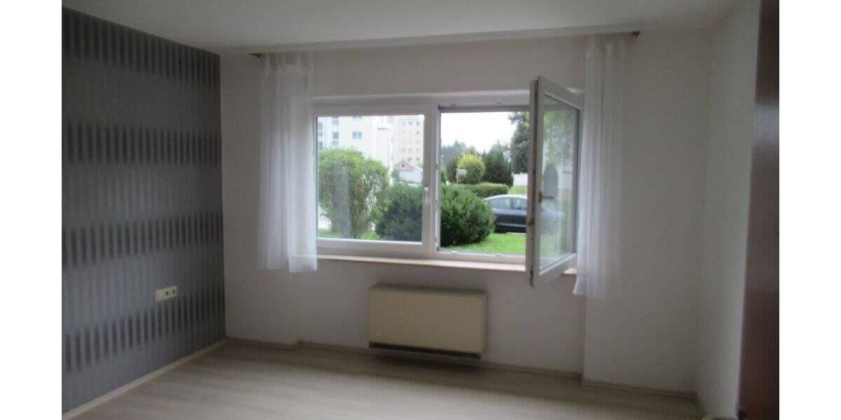 Etagenwohnung Oberndorf am Neckar Lindenhof - 3 Zimmer, 71 m&sup2;, 150.000&euro; | Angebot:25664953