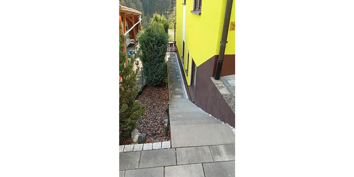 Doppelhaushälfte Aldingen - 7 Zimmer, 170 m&sup2;, 410.000&euro; | Angebot:25312664