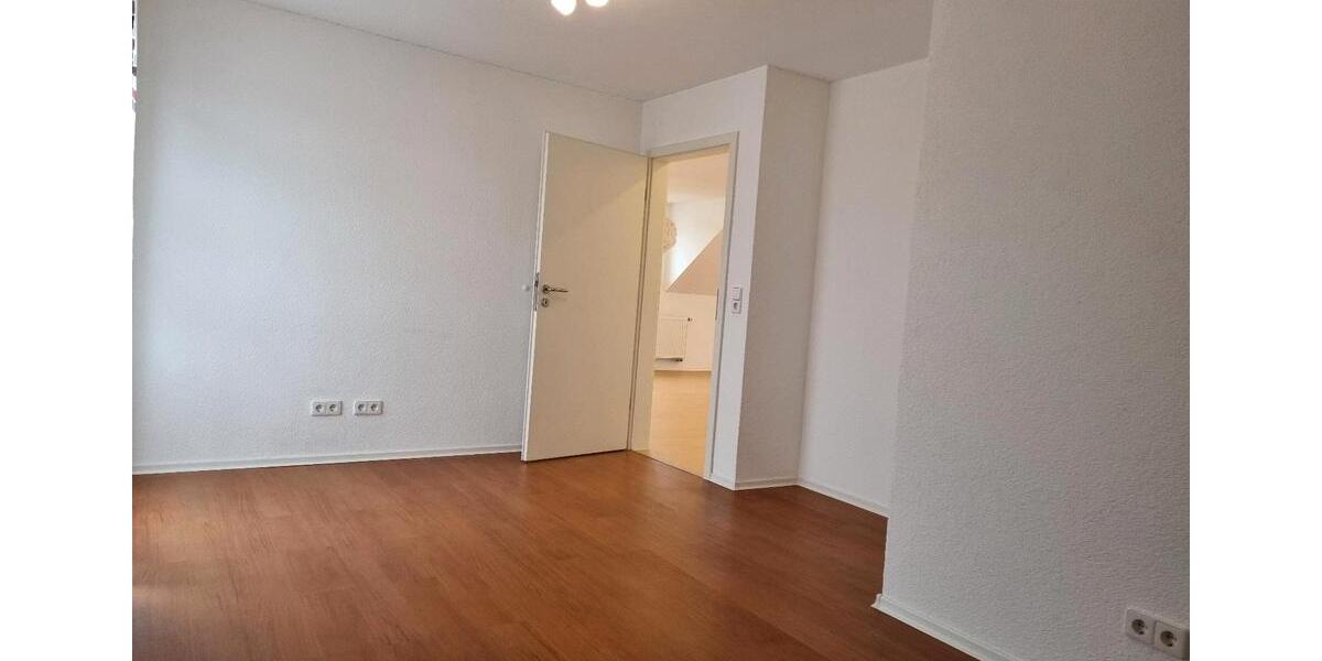 Einfamilienhaus Rottweil - 9 Zimmer, 268 m&sup2;, 686.000&euro; | Angebot:19097822