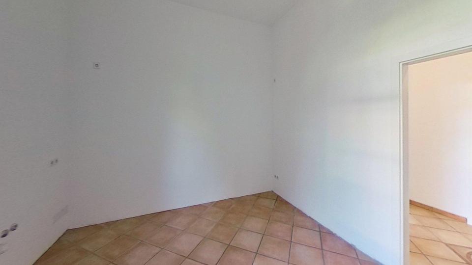 Erdgeschoßwohnung Donaueschingen - 7 Zimmer, 312 m&sup2;, 2.190&euro; | Angebot:25807502