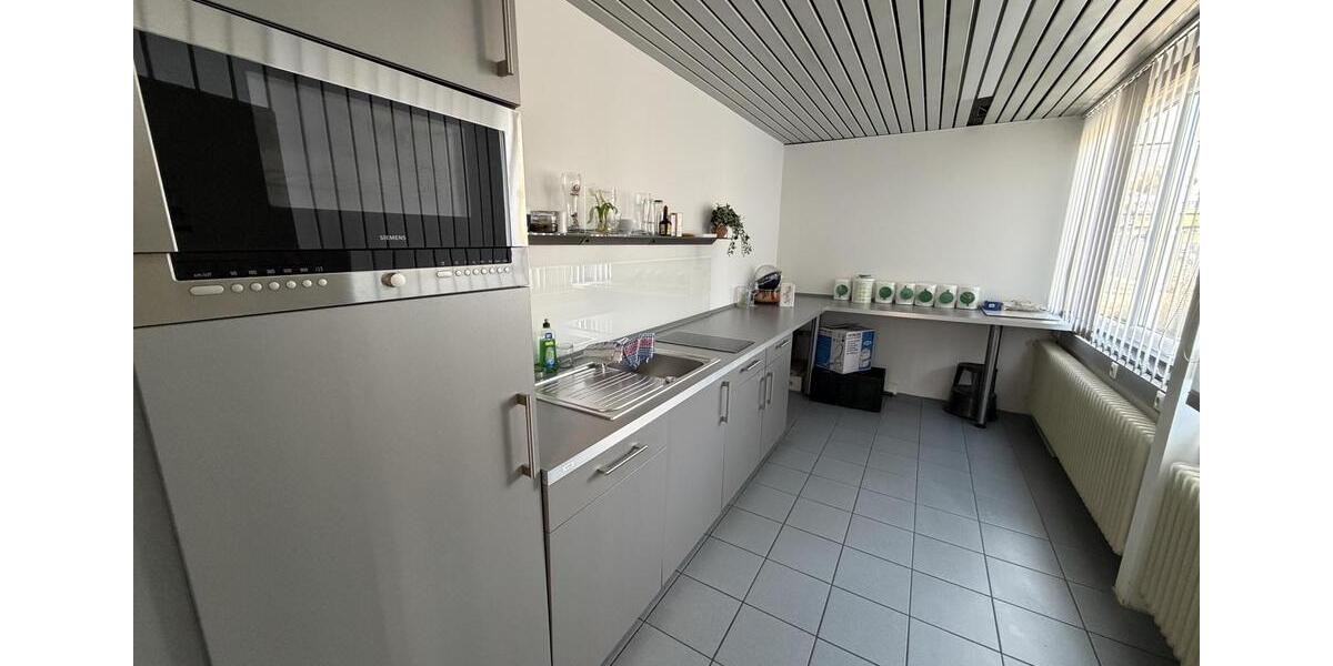Gewerbeobjekt Villingen-Schwenningen Schwenningen - 4.400&euro; | Angebot:24713703