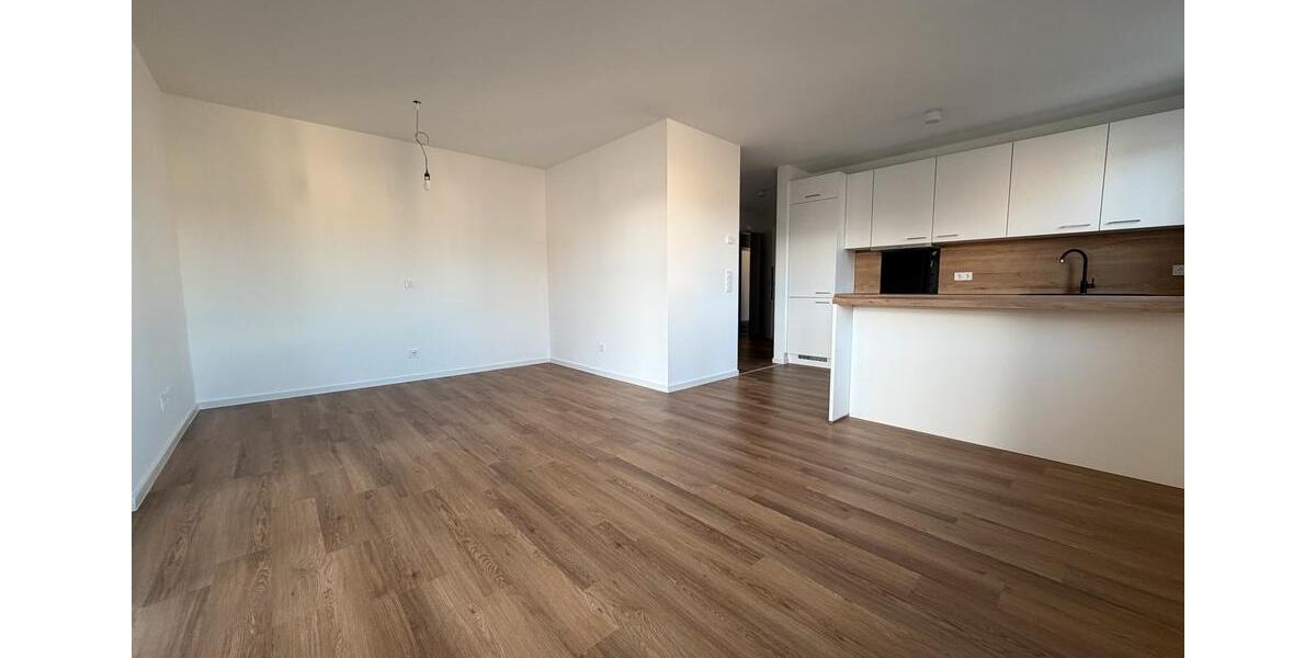 Erdgeschoßwohnung Sankt Georgen im Schwarzwald - 2 Zimmer, 65 m&sup2;, 820&euro; | Angebot:25713662