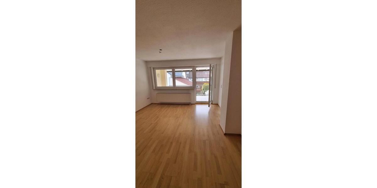 Etagenwohnung Villingen-Schwenningen Schwenningen - 3 Zimmer, 85 m&sup2;, 470&euro; | Angebot:26313631