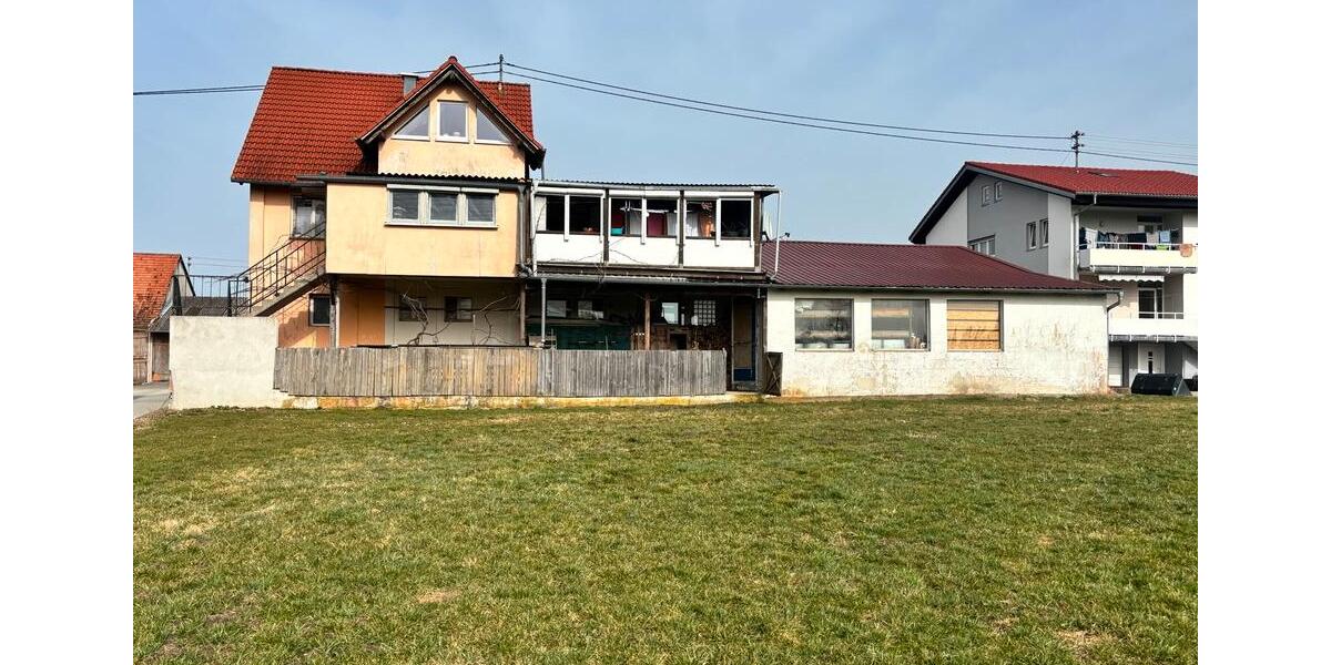 Einfamilienhaus Hüfingen - 6 Zimmer, 100 m&sup2;, 750.000&euro; | Angebot:25380113