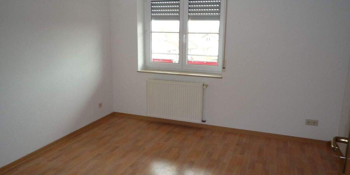 Etagenwohnung Hüfingen - 3 Zimmer, 87 m&sup2;, 680&euro; | Angebot:25801211