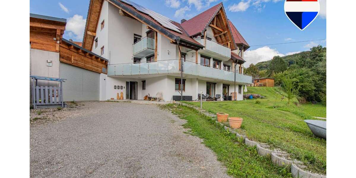 Etagenwohnung Blumberg - 3 Zimmer, 190 m&sup2;, 495.000&euro; | Angebot:24548623
