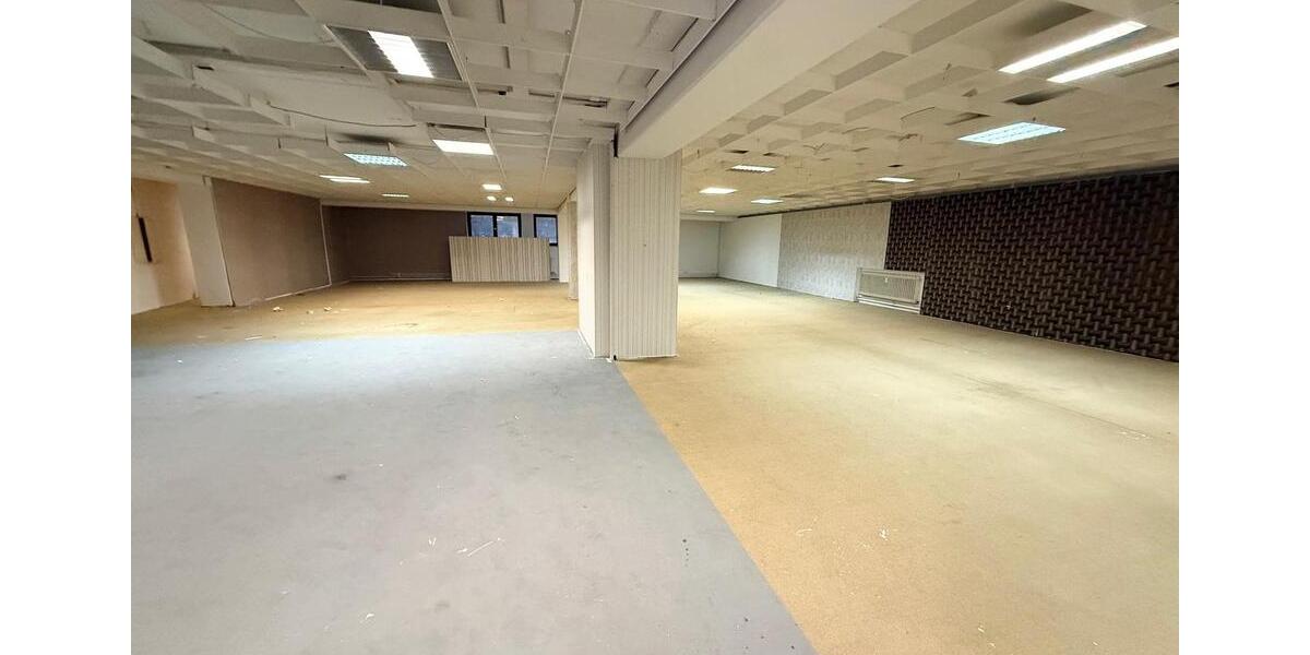 Gewerbeobjekt Villingen-Schwenningen Schwenningen - 3.000&euro; | Angebot:24002910