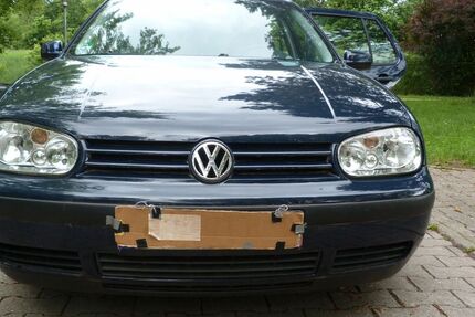 VW Golf 149.705 km 2.999 &euro; Tuttlingen 78532