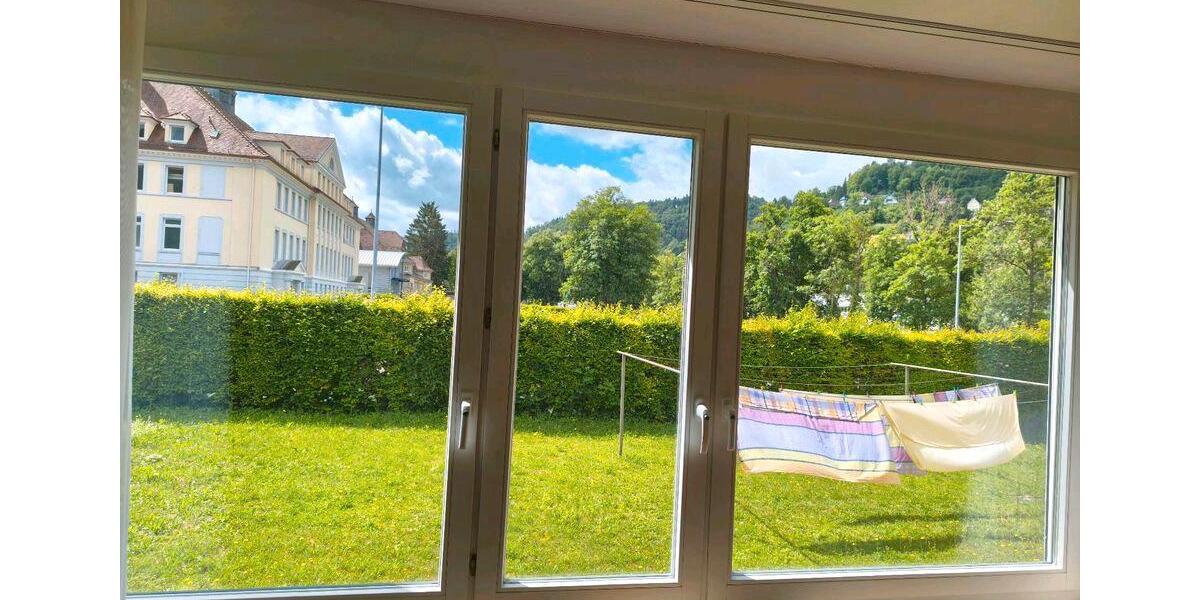 Hochparterre Oberndorf am Neckar - 3 Zimmer, 80 m&sup2;, 170.000&euro; | Angebot:26920778