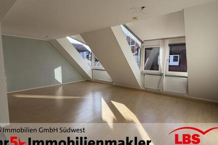 Wohnung Villingen-Schwenningen Schwenningen - 3.5 Zimmer, 104 m&sup2;, 880&euro; | Angebot:24466250