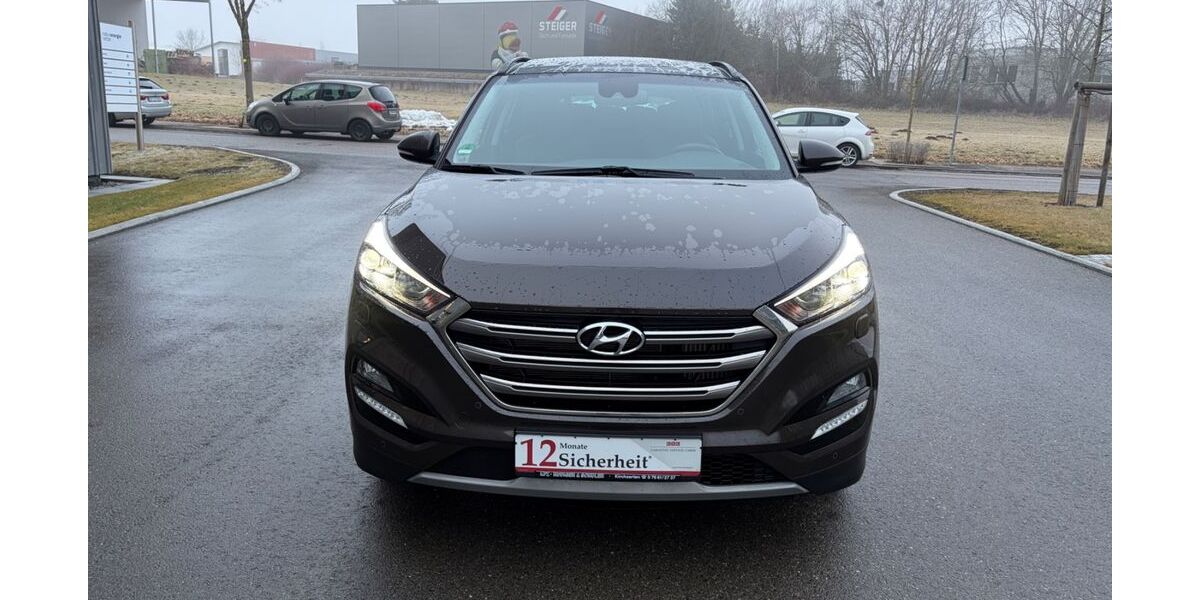 Hyundai TUCSON 79.000 km 17.999 &euro; Donaueschingen 78166