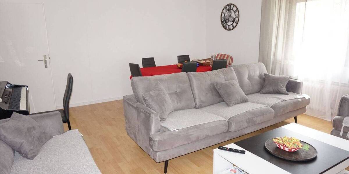 Etagenwohnung Schramberg Sulgen - 4 Zimmer, 100 m&sup2;, 700&euro; | Angebot:26704381