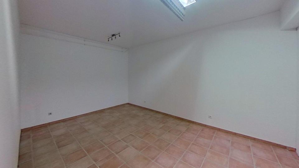 Erdgeschoßwohnung Donaueschingen - 7 Zimmer, 312 m&sup2;, 2.190&euro; | Angebot:25807502