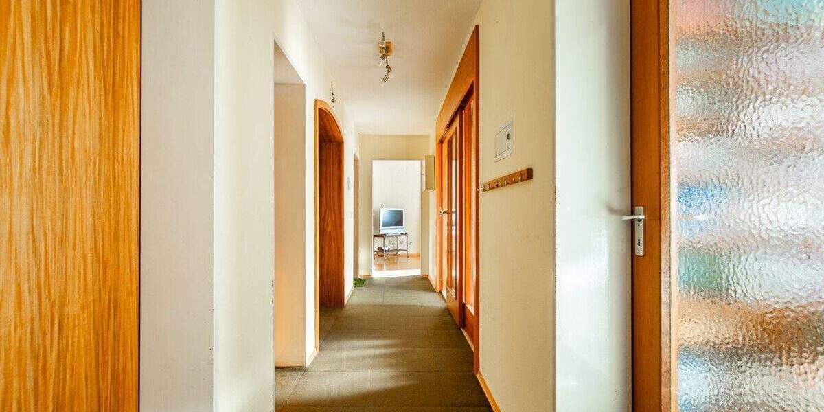 Einfamilienhaus Löffingen - 1 Zimmer, 261 m&sup2;, 449.000&euro; | Angebot:25671483