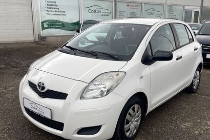 Toyota Yaris 154.000 km 3.990 &euro; Schömberg 72355