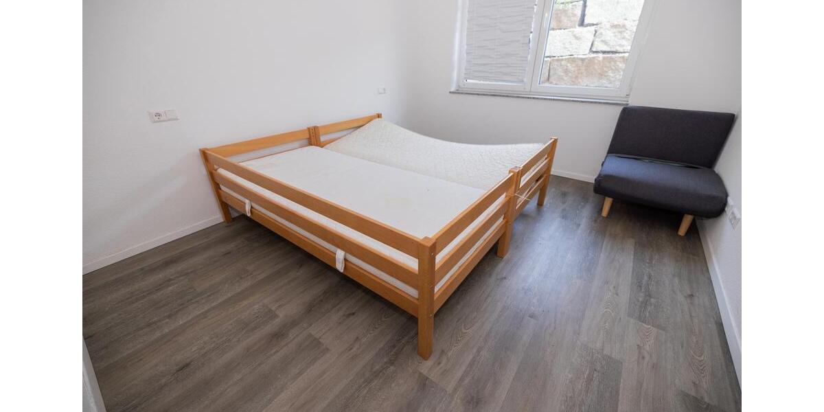 Etagenwohnung Niedereschach - 2 Zimmer, 69 m&sup2;, 700&euro; | Angebot:24876473