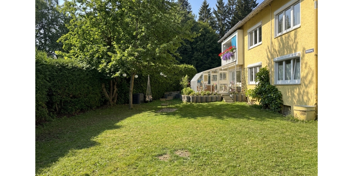Einfamilienhaus Villingen-Schwenningen Schwenningen - 3.5 Zimmer, 90 m&sup2;, 320.000&euro; | Angebot:25791681