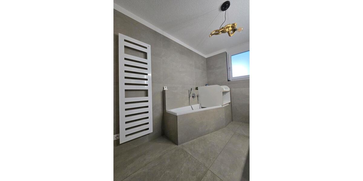 Etagenwohnung Tuttlingen - 3 Zimmer, 75 m&sup2;, 310.000&euro; | Angebot:25893732