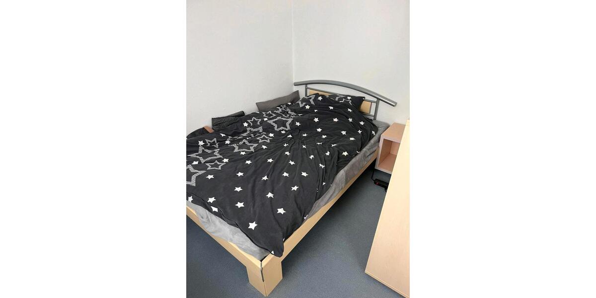 Etagenwohnung Villingen-Schwenningen Schwenningen - 1 Zimmer, 27 m&sup2;, 480&euro; | Angebot:25641312