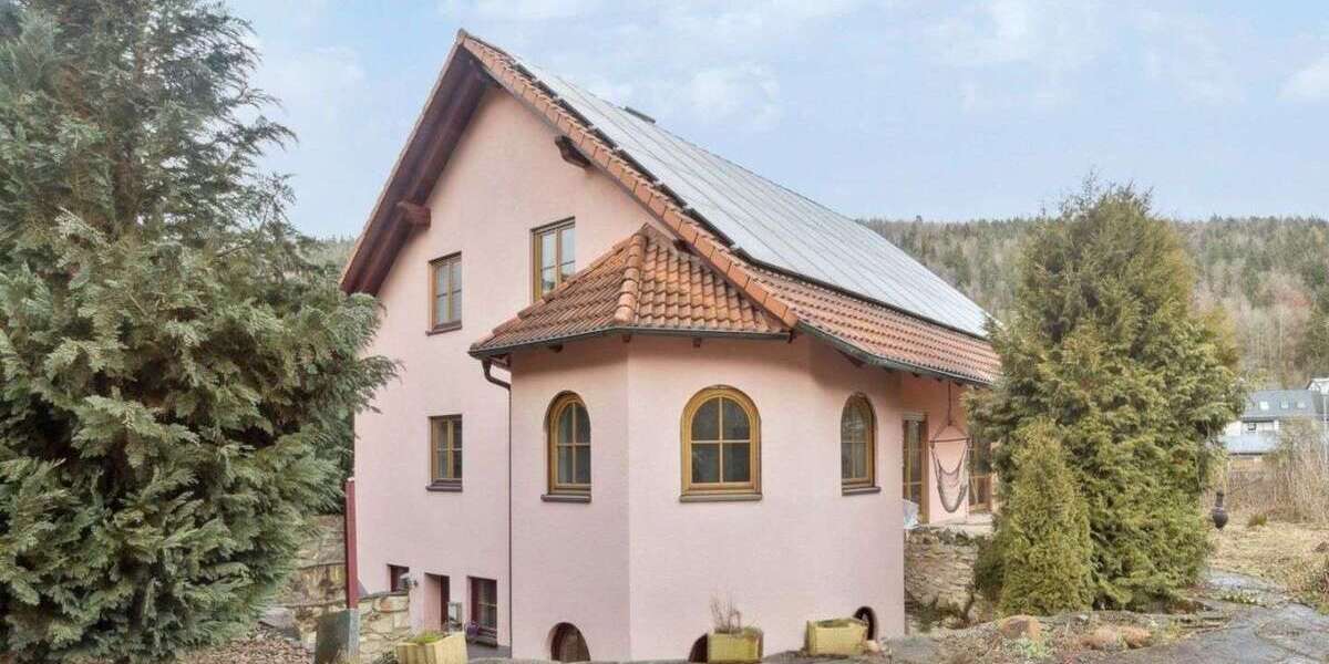 Einfamilienhaus Immendingen - 7 Zimmer, 227 m&sup2;, 648.000&euro; | Angebot:25634336