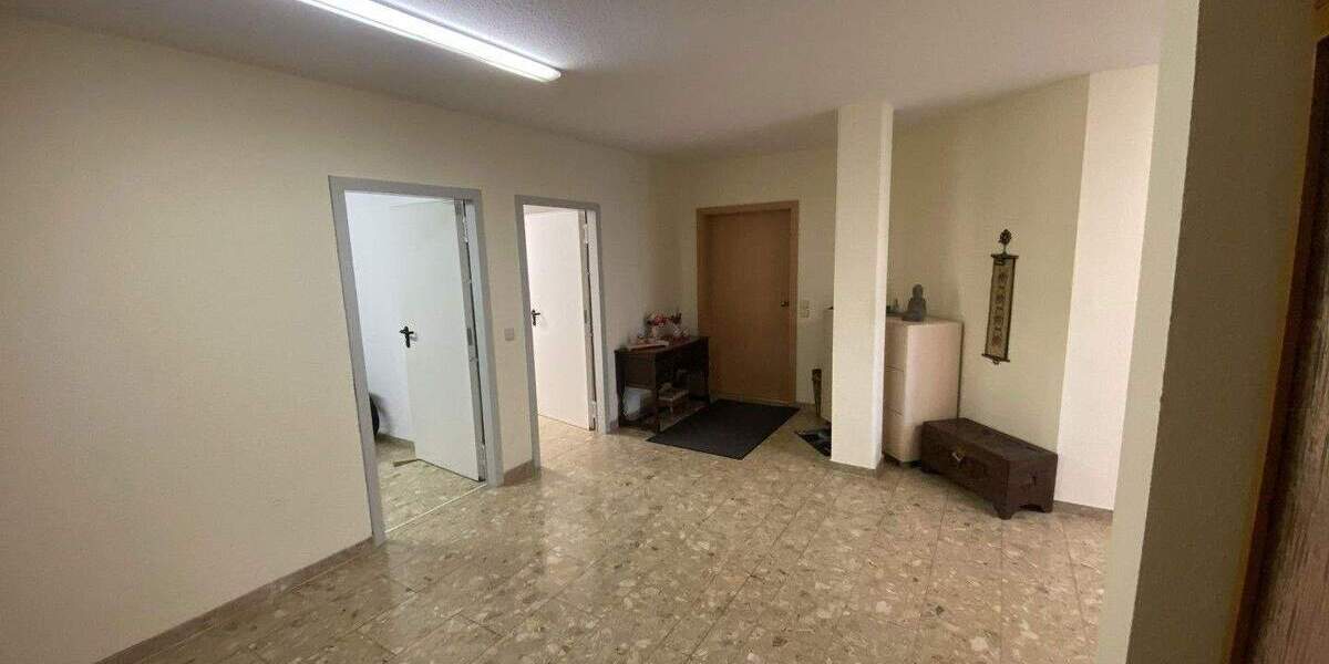 Mehrfamilienhaus, Wohnhaus Bad-Dürrheim / Sunthausen Sunthausen - 2 Zimmer, 576 m&sup2;, 1.395.000&euro; | Angebot:25799991
