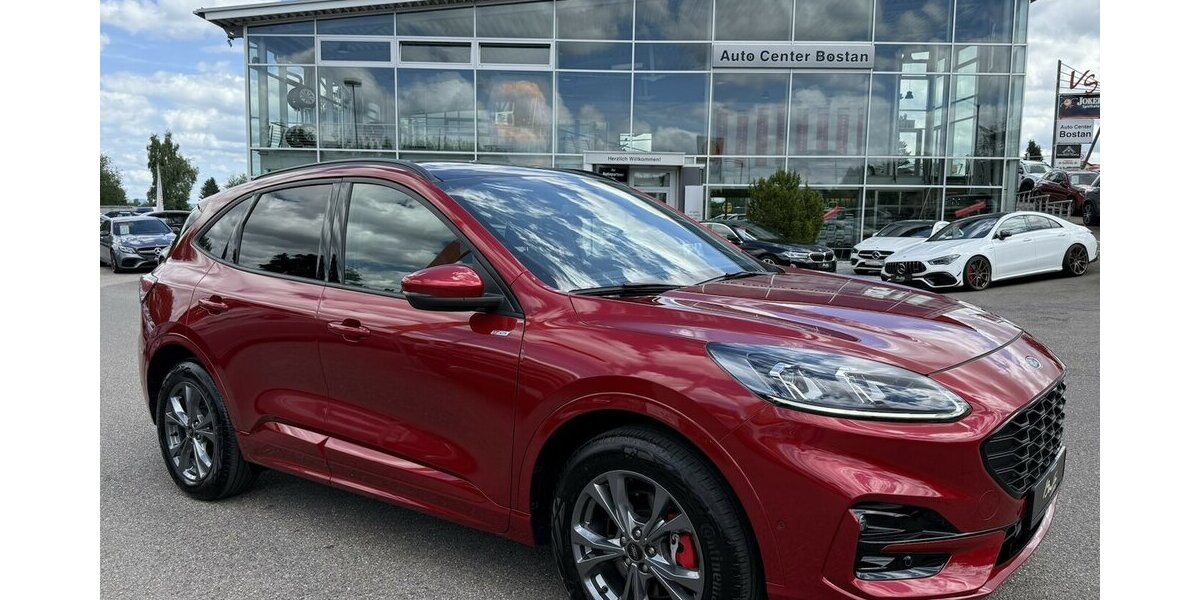 Ford Kuga 2.5 HYBRID ST-LINE X/PANORAMA/KAMERA/1.HAND 26.650 km 23.900 &euro; Villingen-Schwenningen 78054