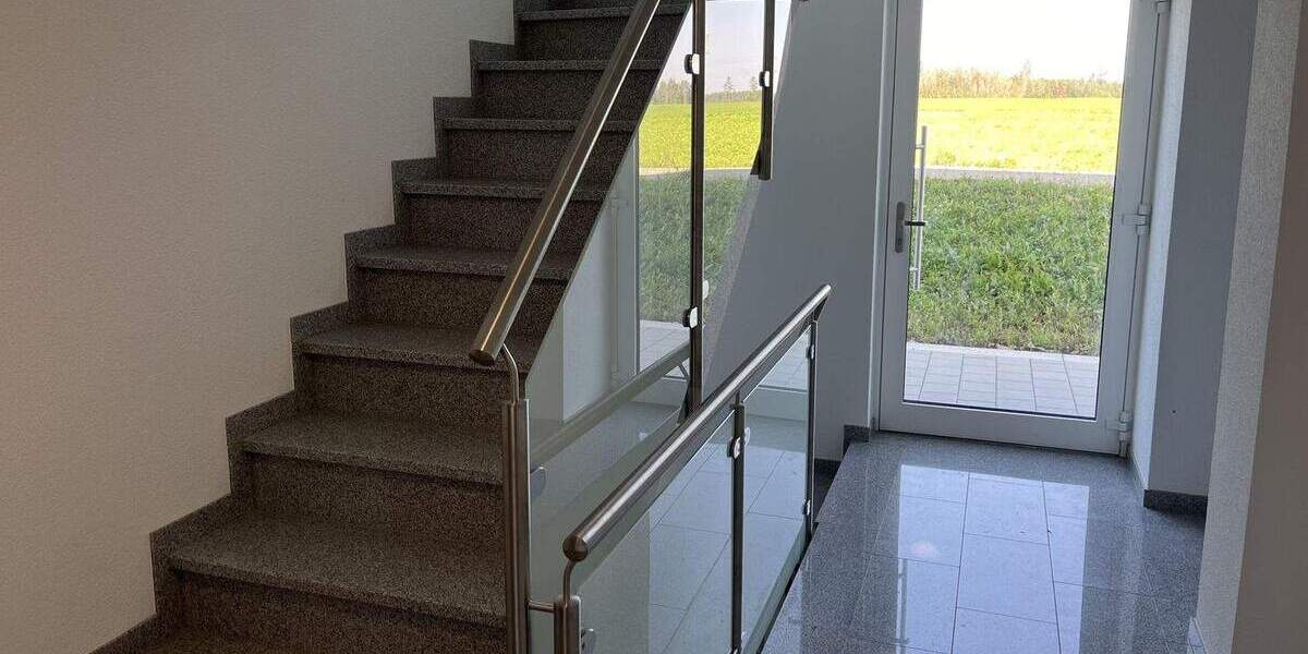 Etagenwohnung Trossingen - 3 Zimmer, 101 m&sup2;, 385.000&euro; | Angebot:25676905