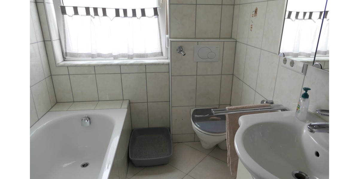 Mehrfamilienhaus, Wohnhaus Trossingen - 8 Zimmer, 144 m&sup2;, 449.000&euro; | Angebot:25732038