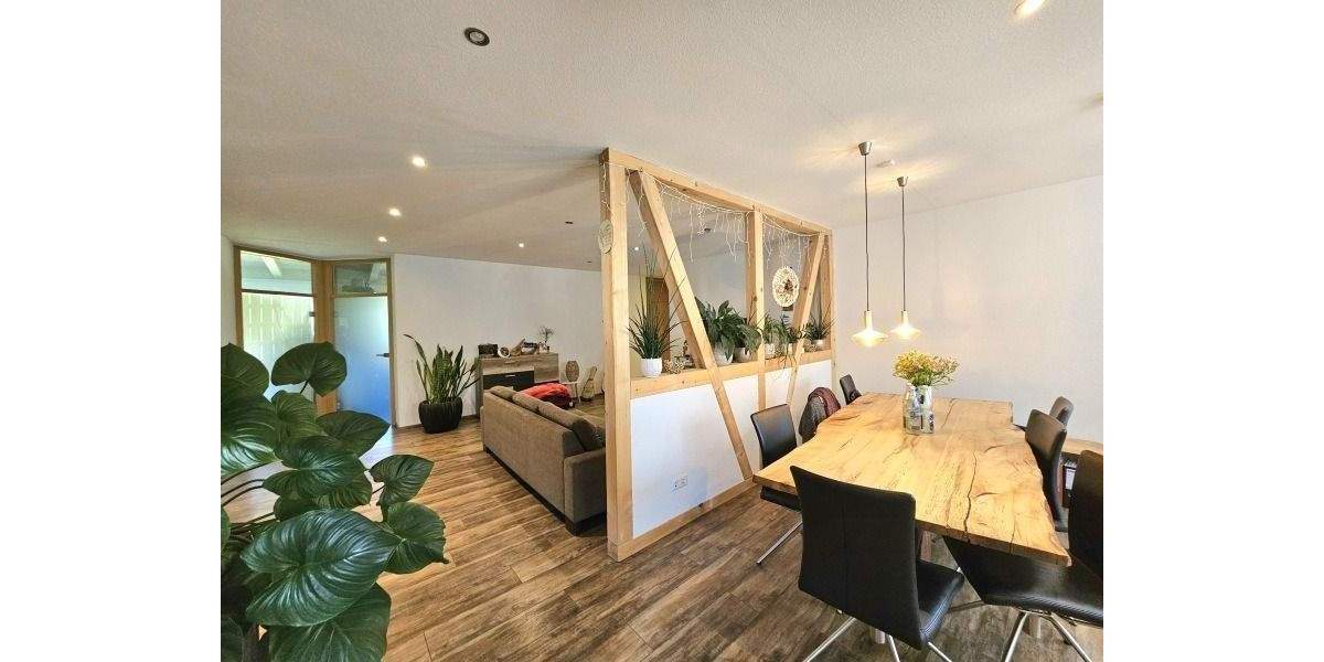 Mehrfamilienhaus, Wohnhaus Fluorn-Winzeln Winzeln - 7 Zimmer, 262 m&sup2;, 585.000&euro; | Angebot:25775350