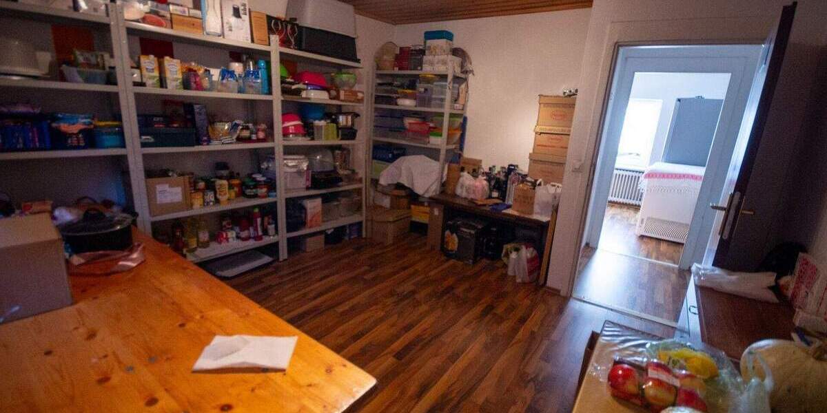 Einfamilienhaus Trossingen - 9 Zimmer, 192 m&sup2;, 295.000&euro; | Angebot:25671081