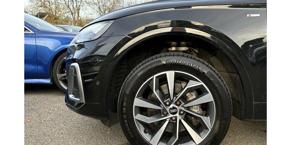 Audi Q5 40 TDI QUATTRO S-LINE/PANO/LED/360°/1.HAND 92.066 km 34.900 &euro; Villingen-Schwenningen 78054
